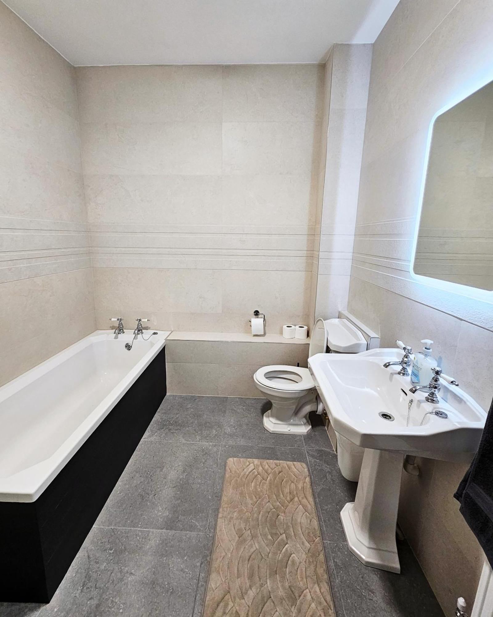 Dromod Suites Exteriör bild